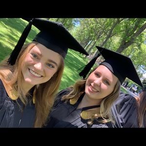 Meet your Posher, Christine